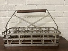 VINTAGE METAL MILK OIL 10